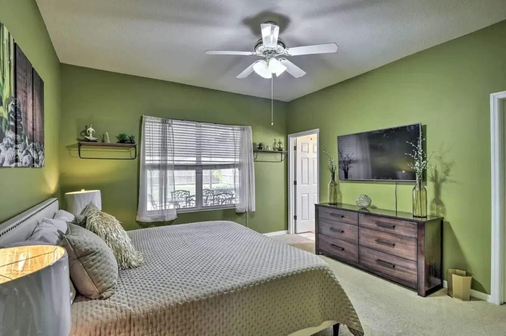 Pet-friendly Palm Coast Home w/ Pool Table & Patio