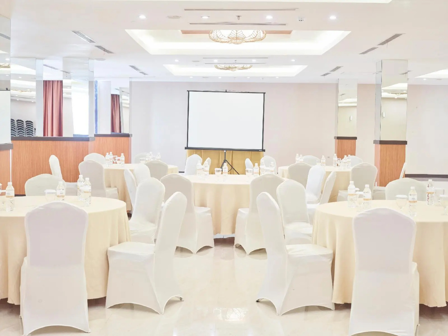 Nevada Ketapang Hotel (Formely Asana Nevada Ketapa