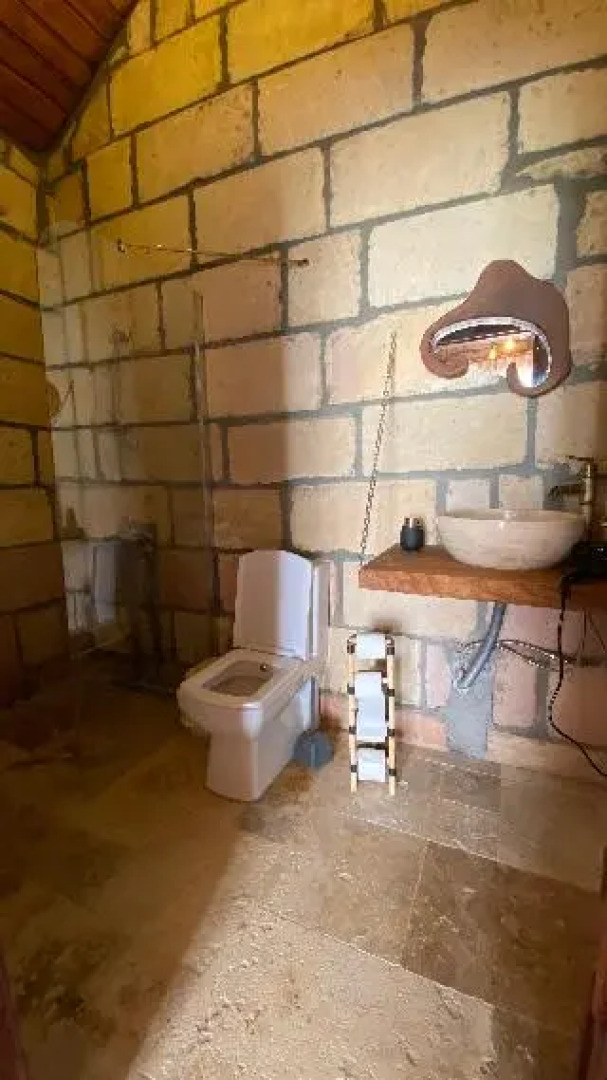 Iznik Tas Mahal Hobbit Evleri