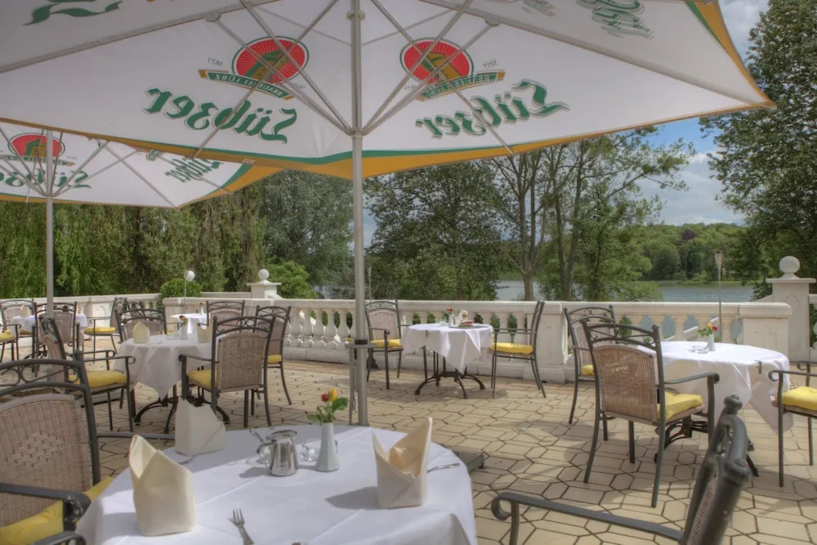 Schloss Groß Plasten