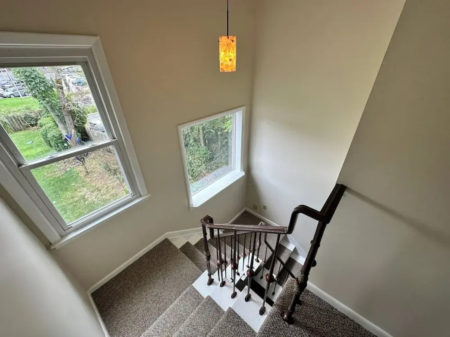 Mountainaire Inn and Log Cabins