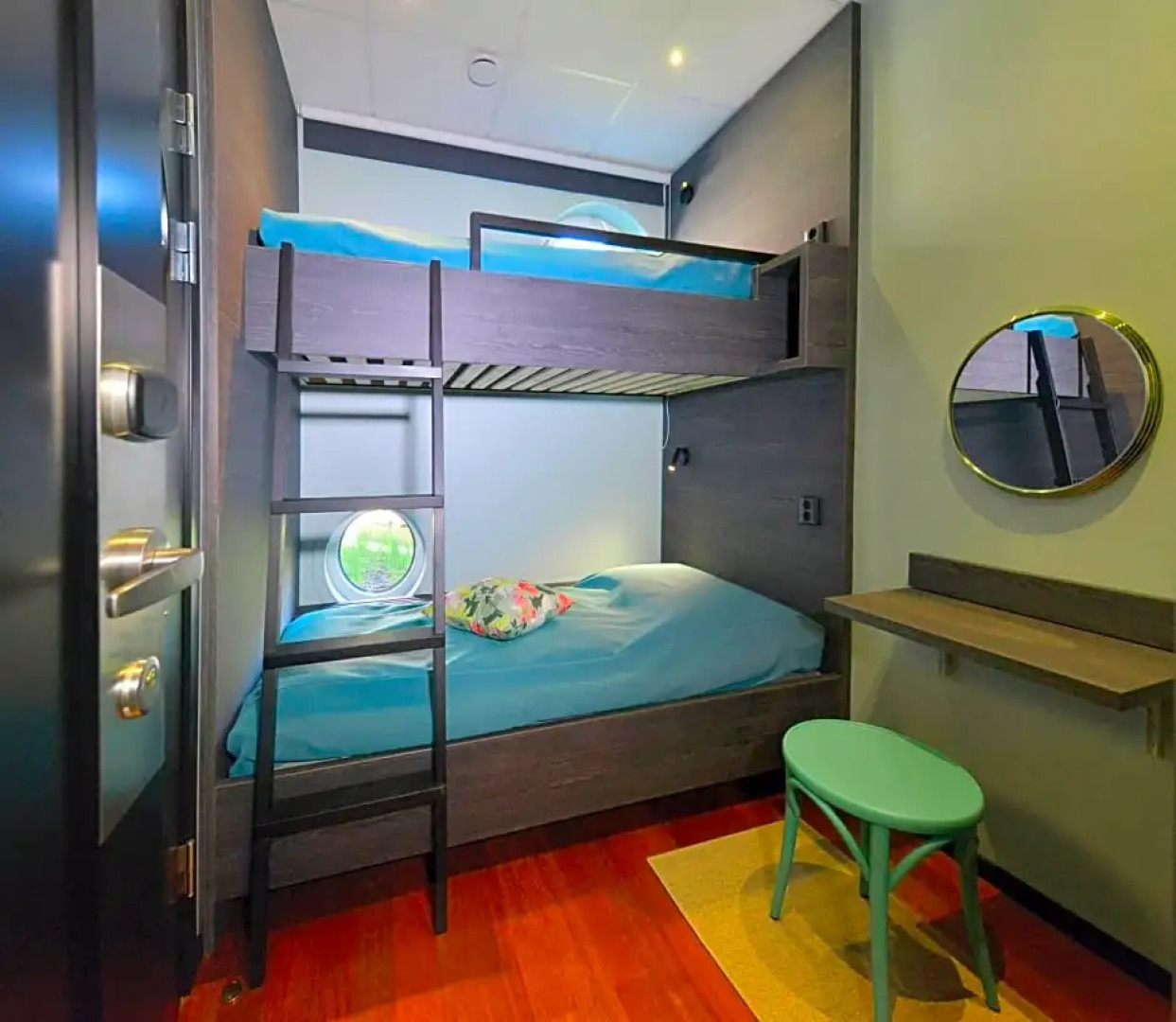 Staykvick Boutique Hostel