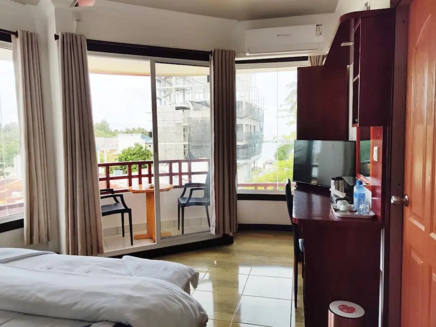 Отель Athens View Guraidhoo