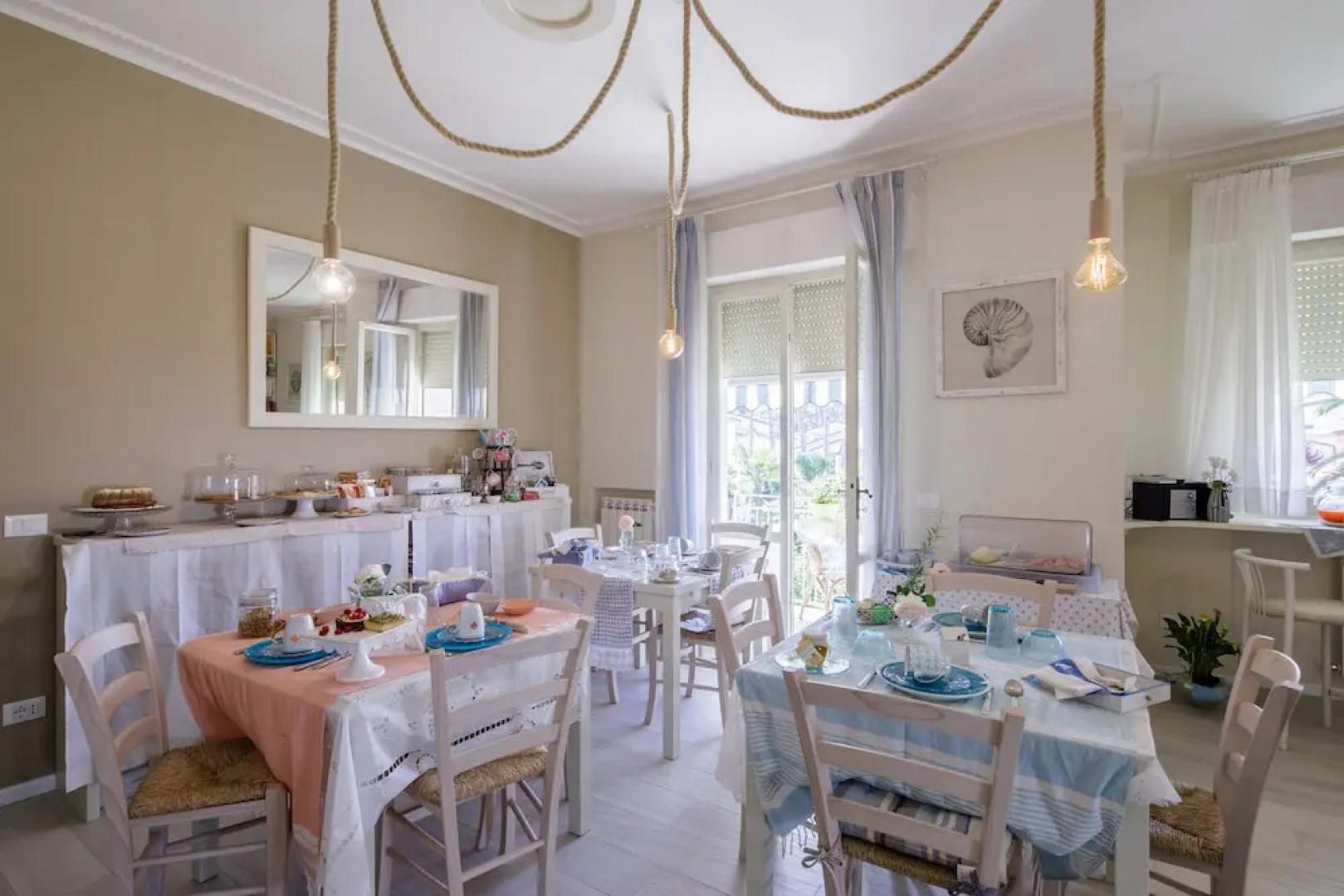 B&B Due Passi dal Mare