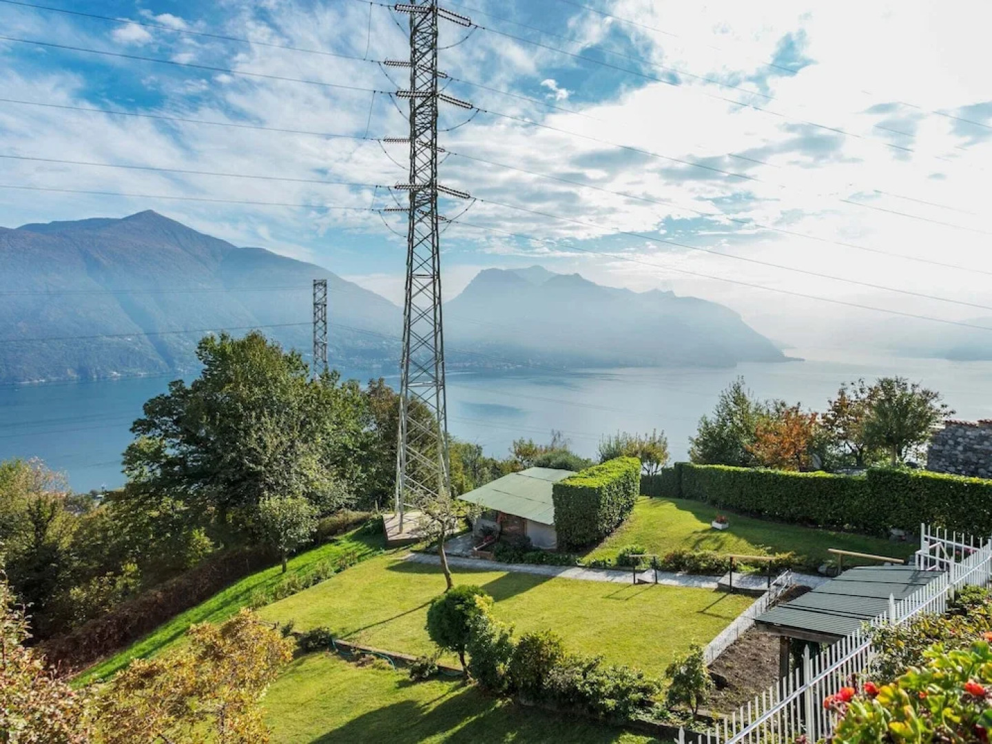 Delightful Villa With Garden