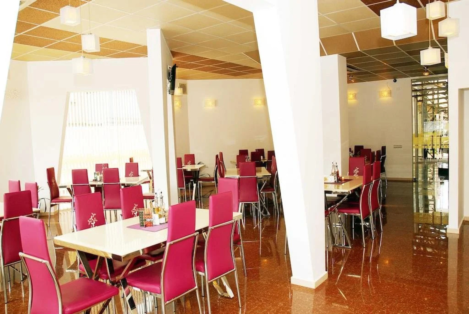 Семеен хотел Виа Лакус