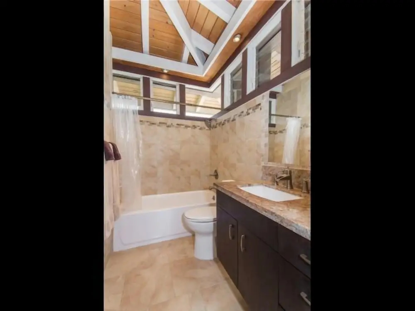 Rate Elegant Home With hot tub and Pool on Makai Golf Course