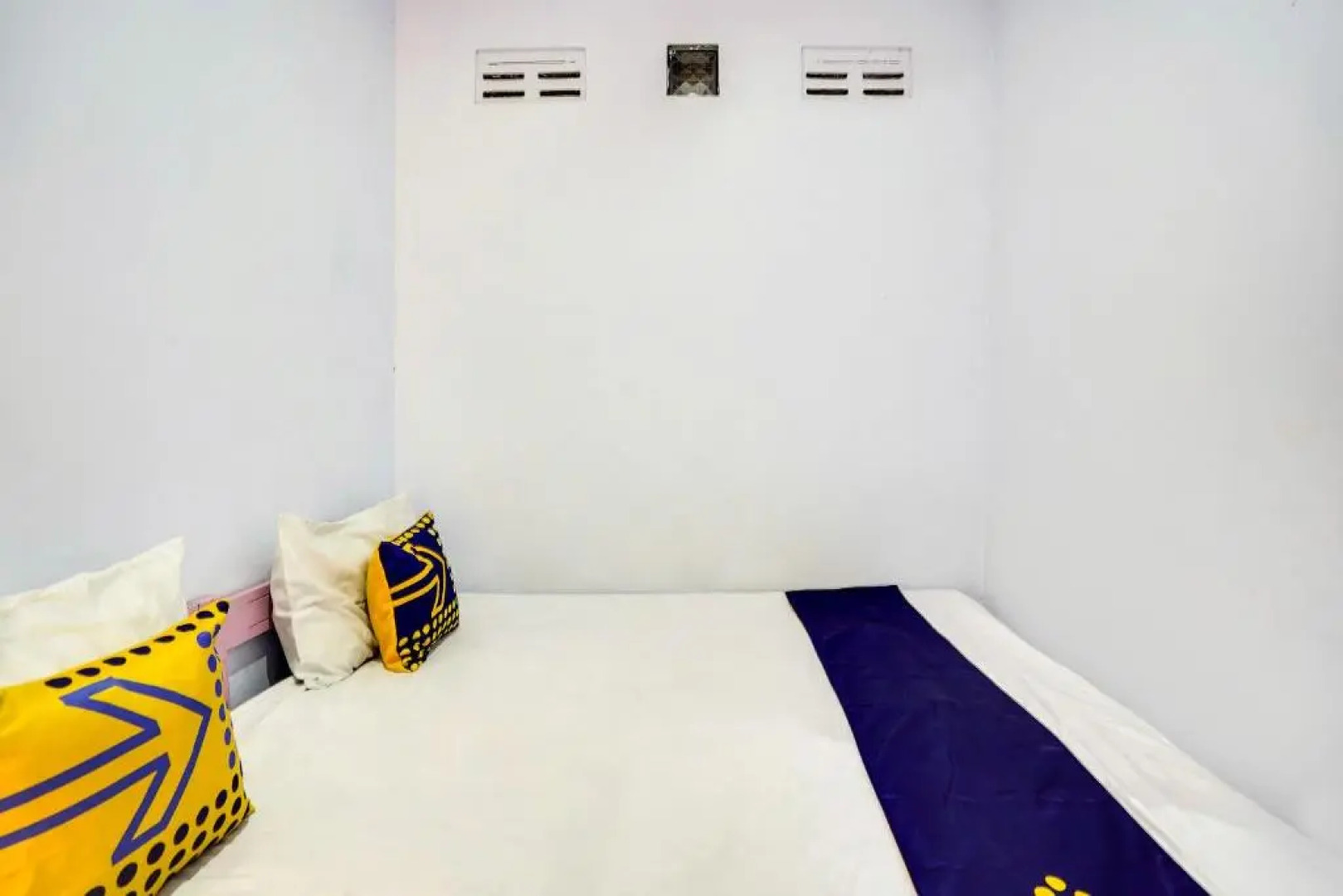 OYO Life 91626 Rr Kost Putri Syariah