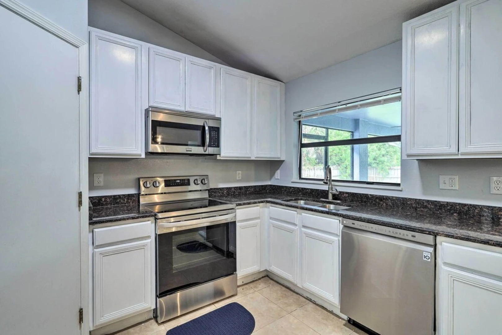 Charming Palm Bay Retreat w/ Spacious Yard!