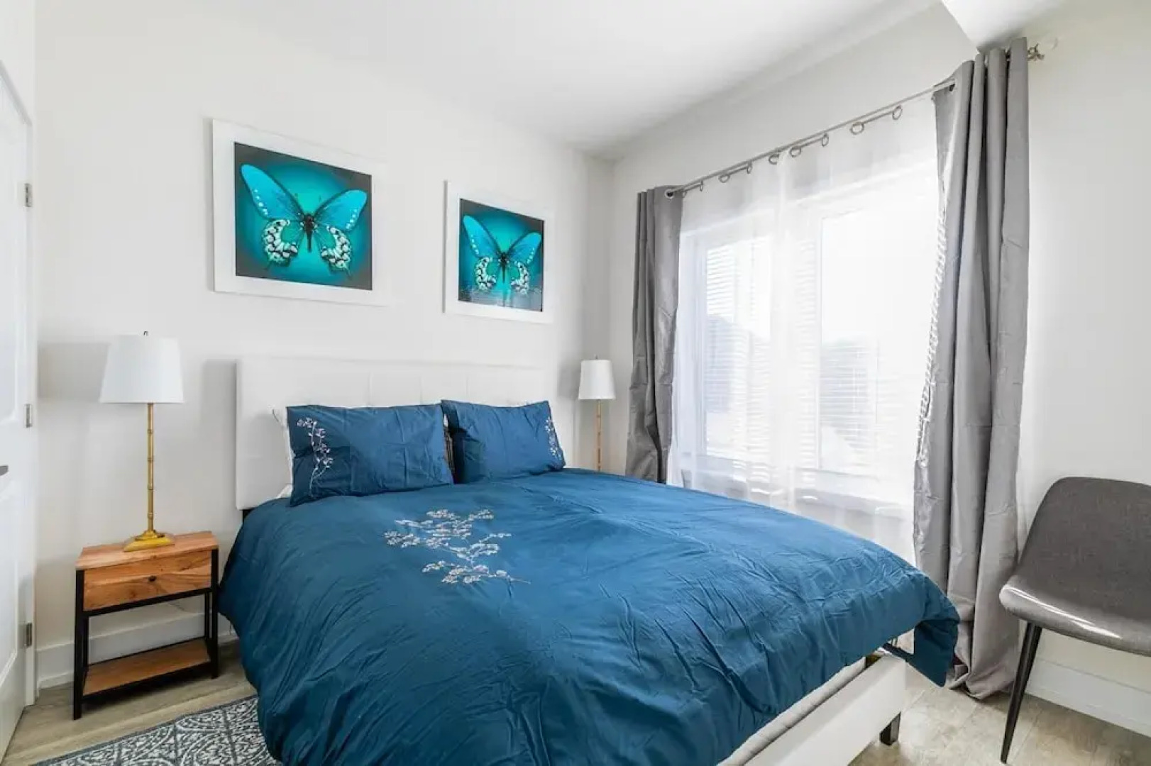 4BR 3BA Townhouse on Lake Ontario Free Parking Gym