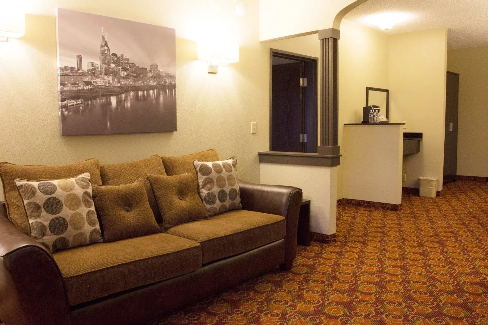 Brentwood Suites Nashville, an Ascend Collection Hotel