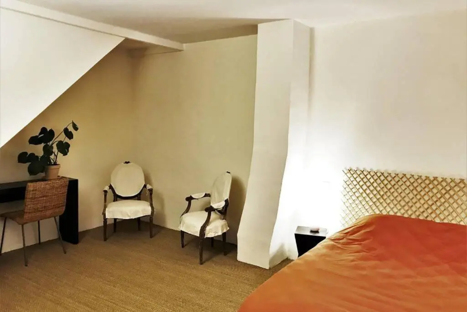 Coeur de Goudargues! 3 Ch, 3 Sdb, Exterieur, Clim