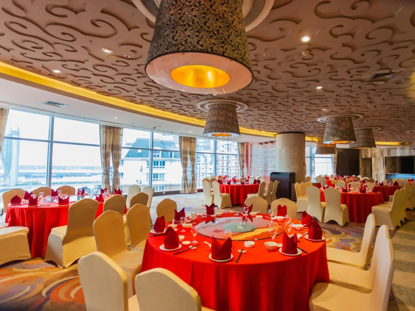 Cenbest Jinling Grand Hotel