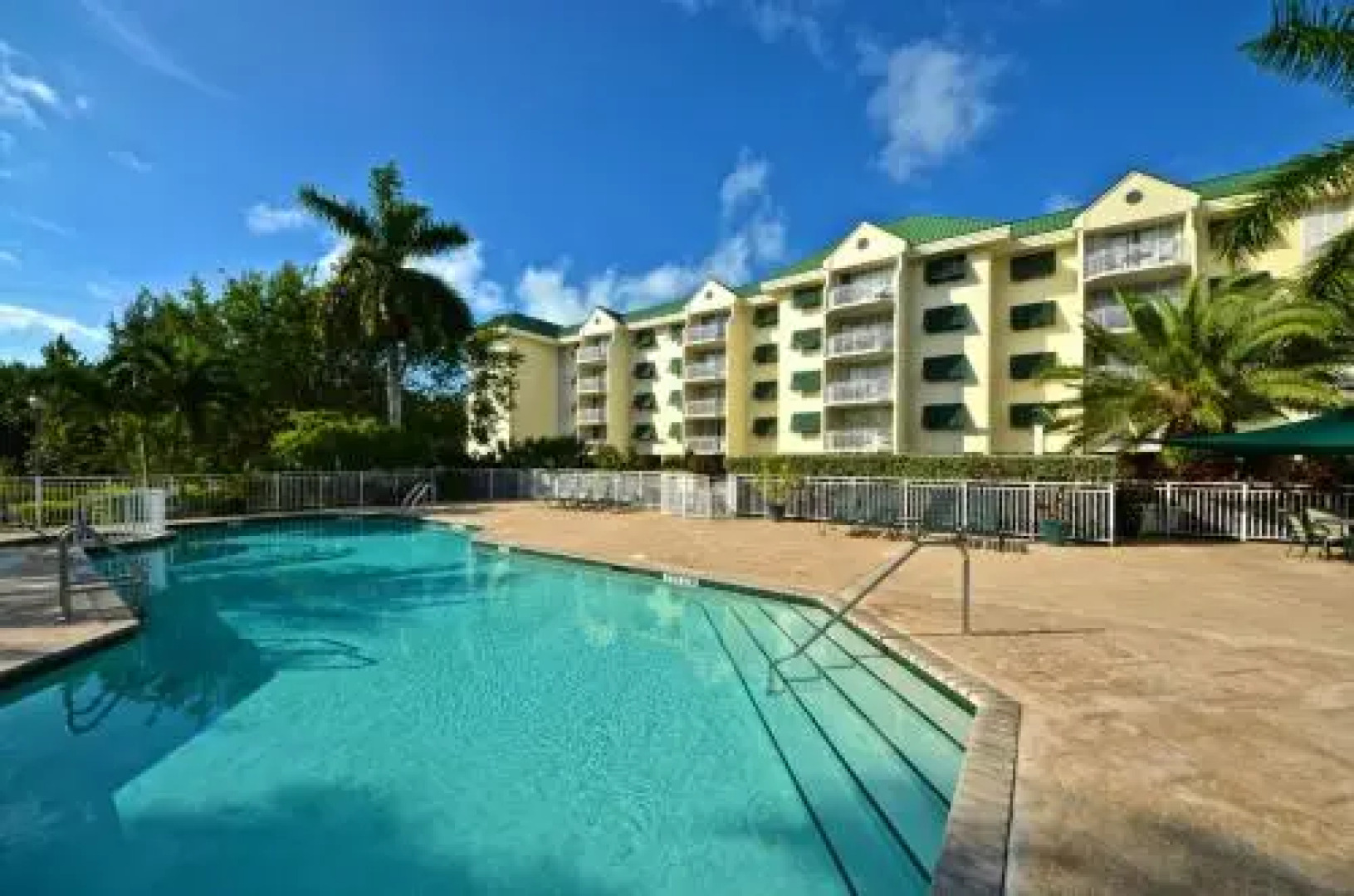 Sunrise Suites Cayo Coco Suite #208