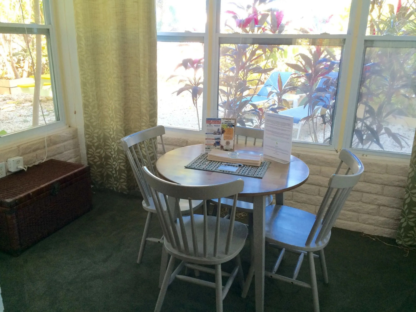 Captain Pips Marina & Hideaway