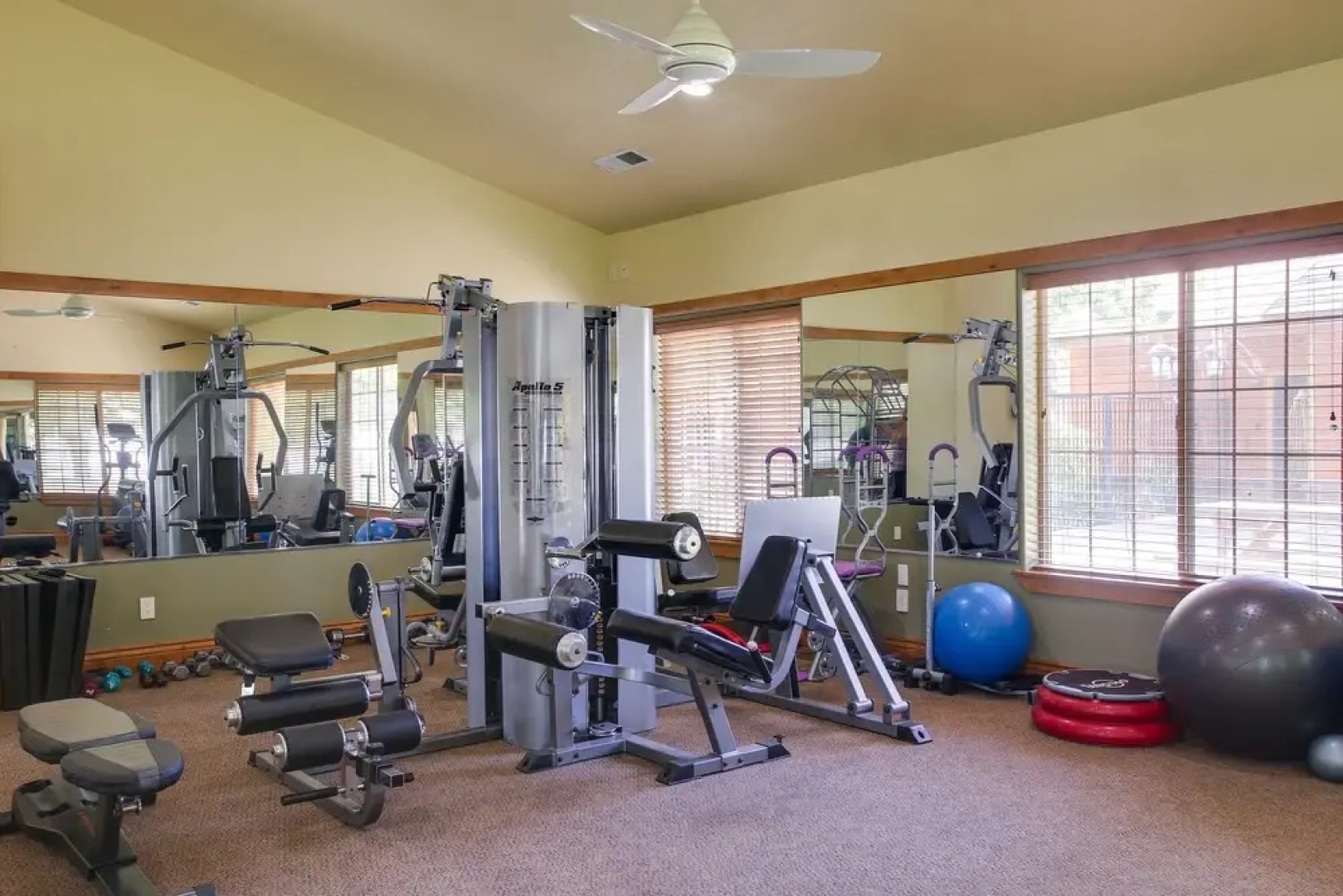 Coeur Dalene Condo Rental: 4 Mi to Lake Hayden!