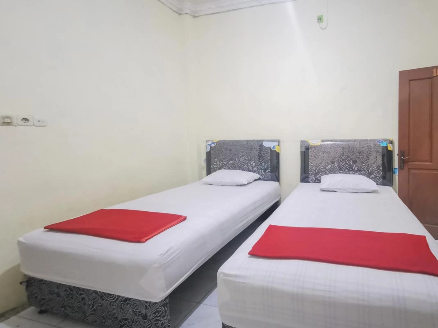 Hotel Rahmat Kutai Kartanegara Syariah RedPartner