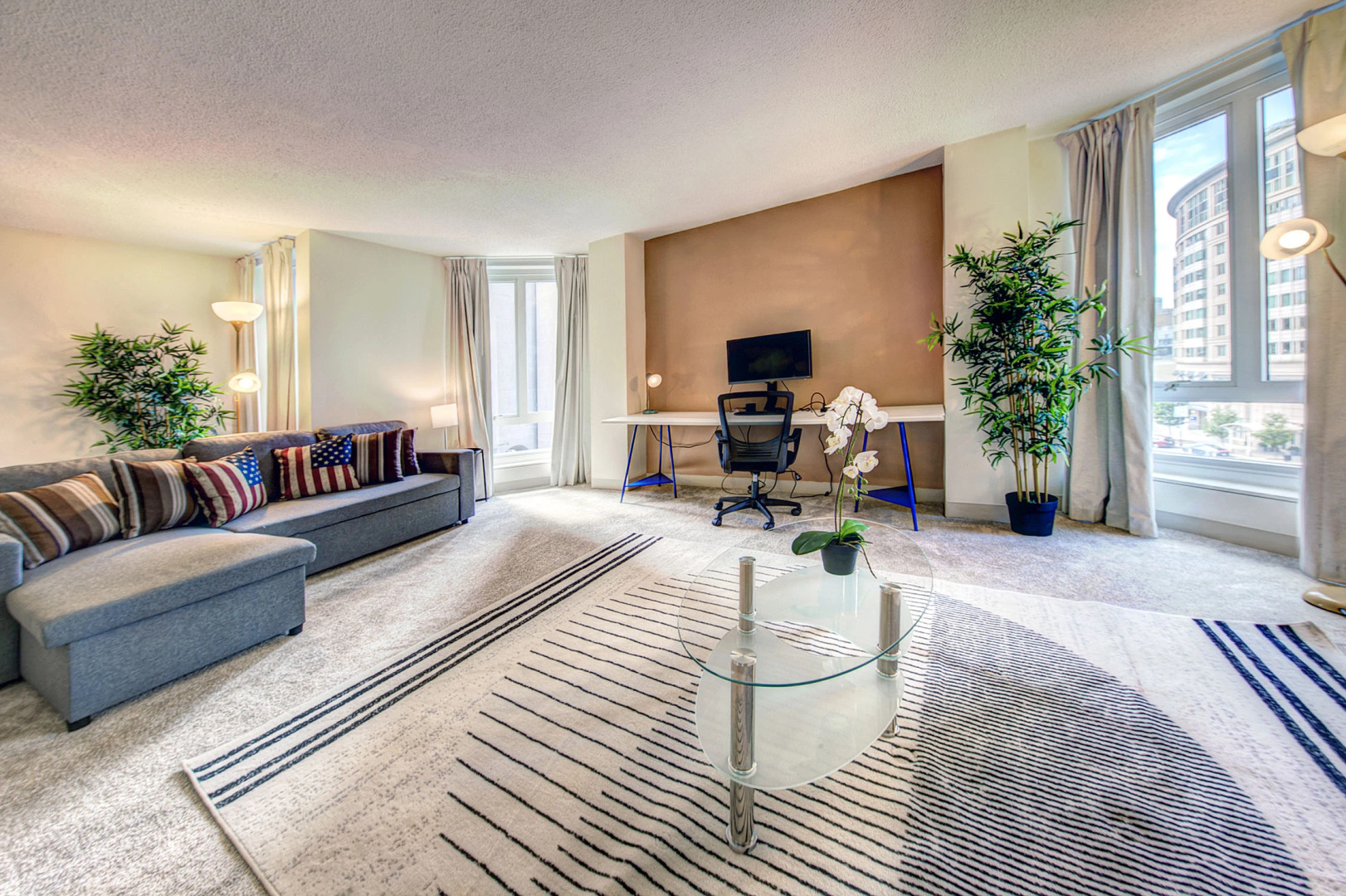 Perfect Location! Great Amenities Included!