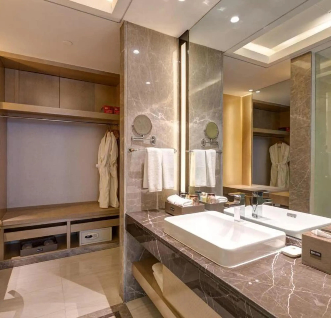 Li Cai Tian Qi Hotel Xianyang