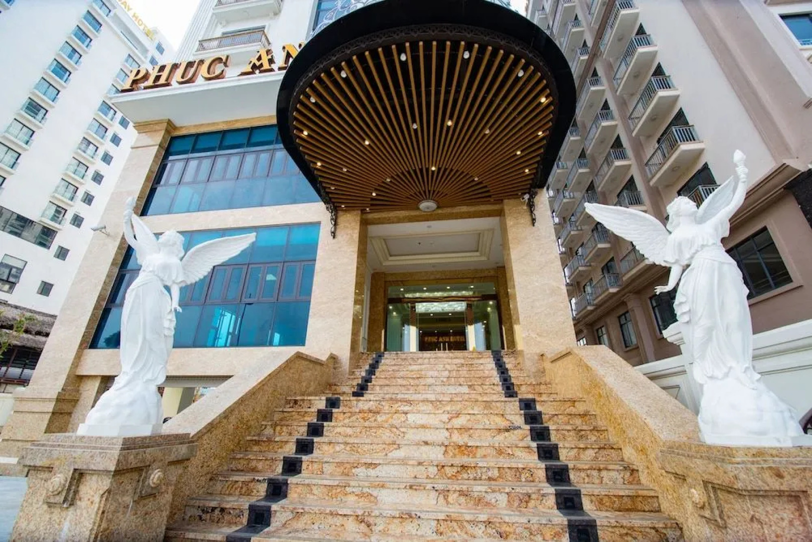 Phuc Anh Sam Son Hotel