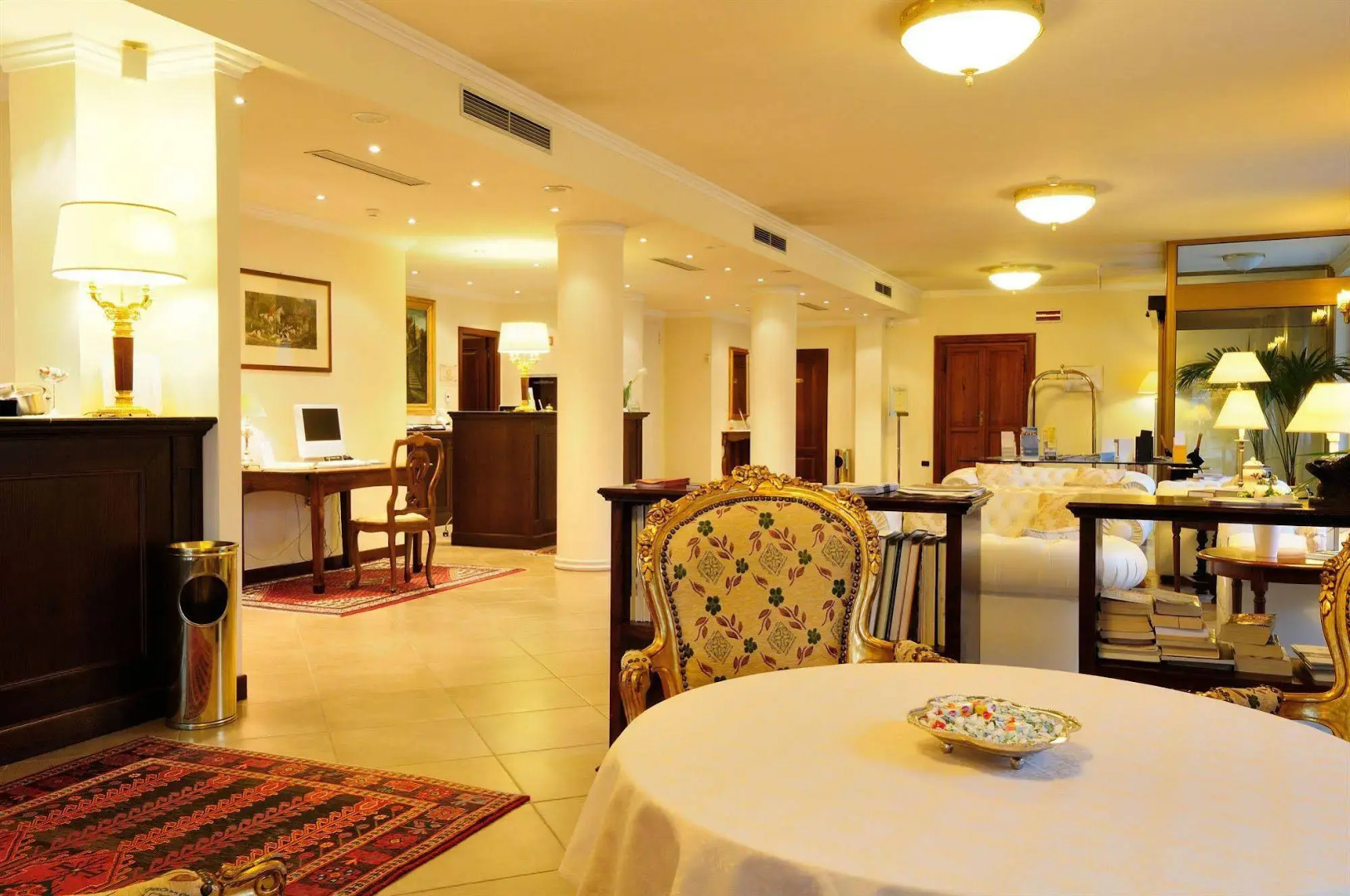 Villa Cattani Stuart XVII secolo