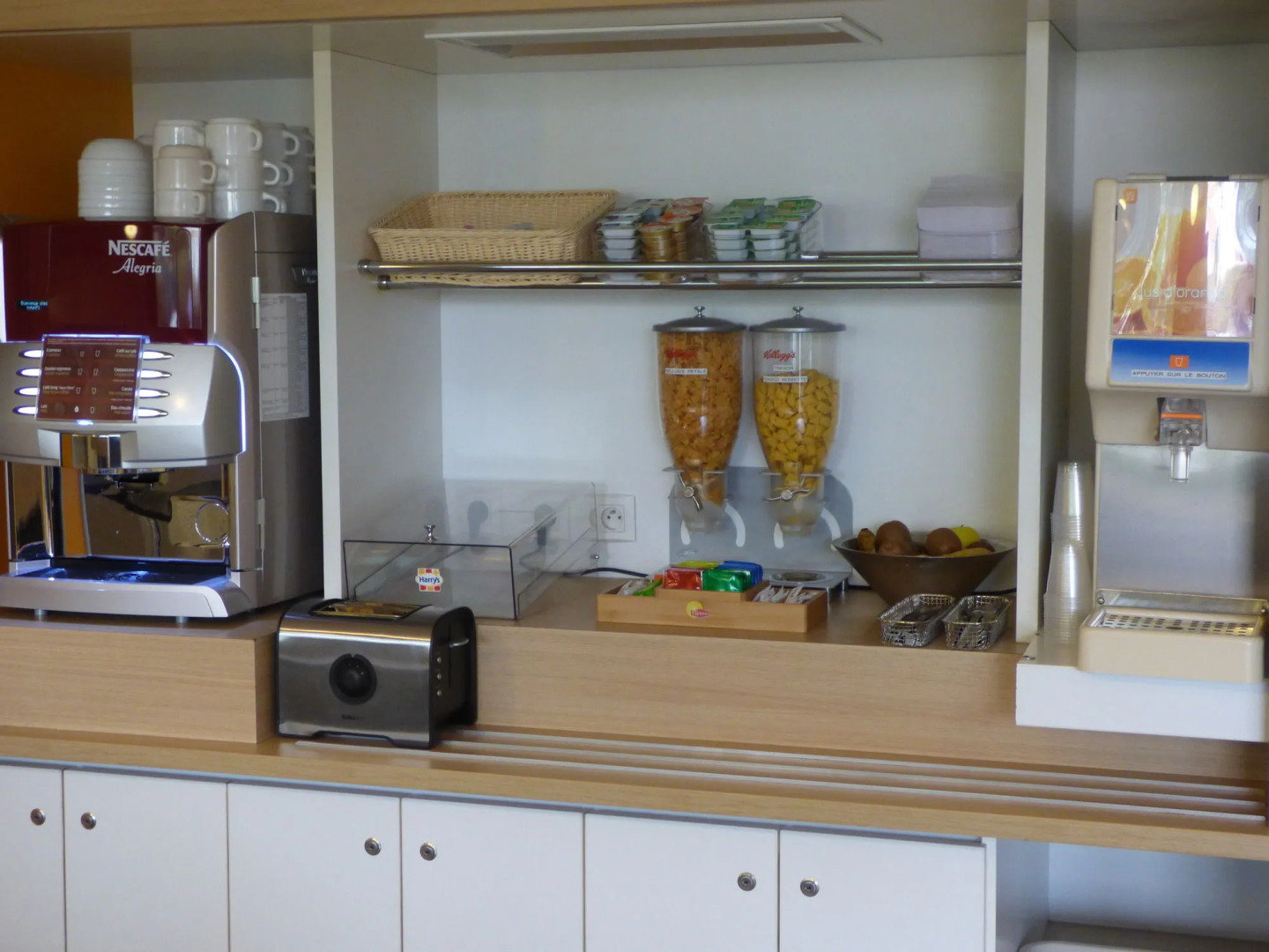 hotelF1 Salon de Provence