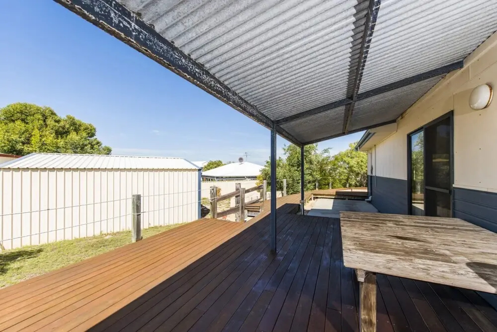 Uppy's Shack - Quiet Location Close to Beach Pet Friendly