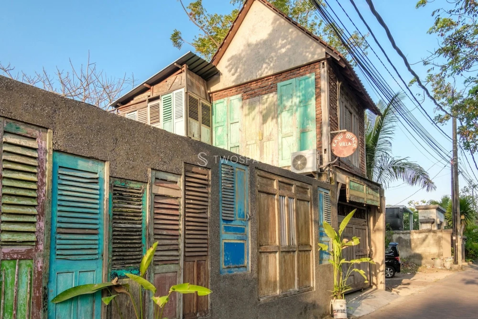 TwoSpaces Living at Kayu Beach Villa