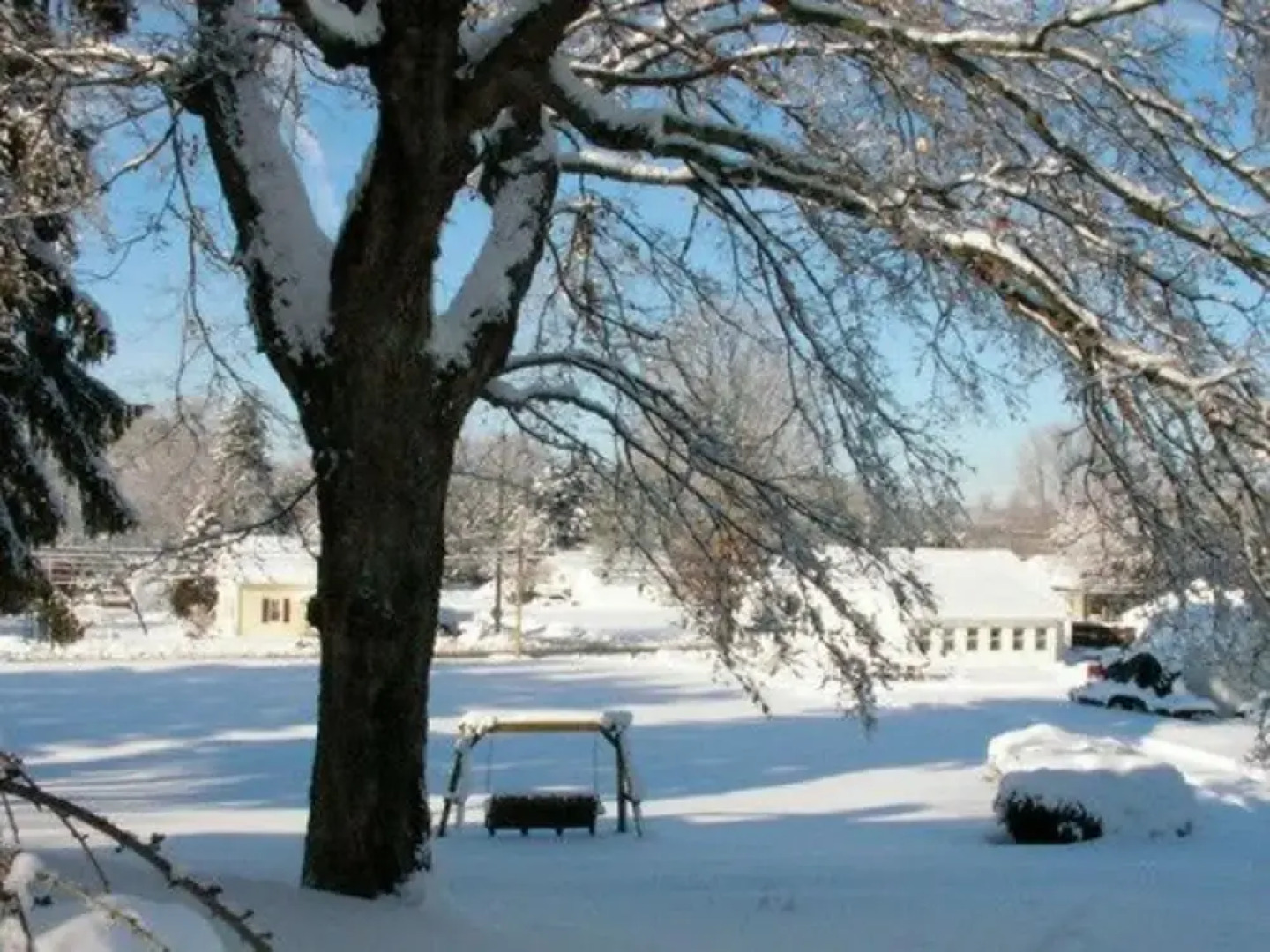 The Pines of Dresden B&B