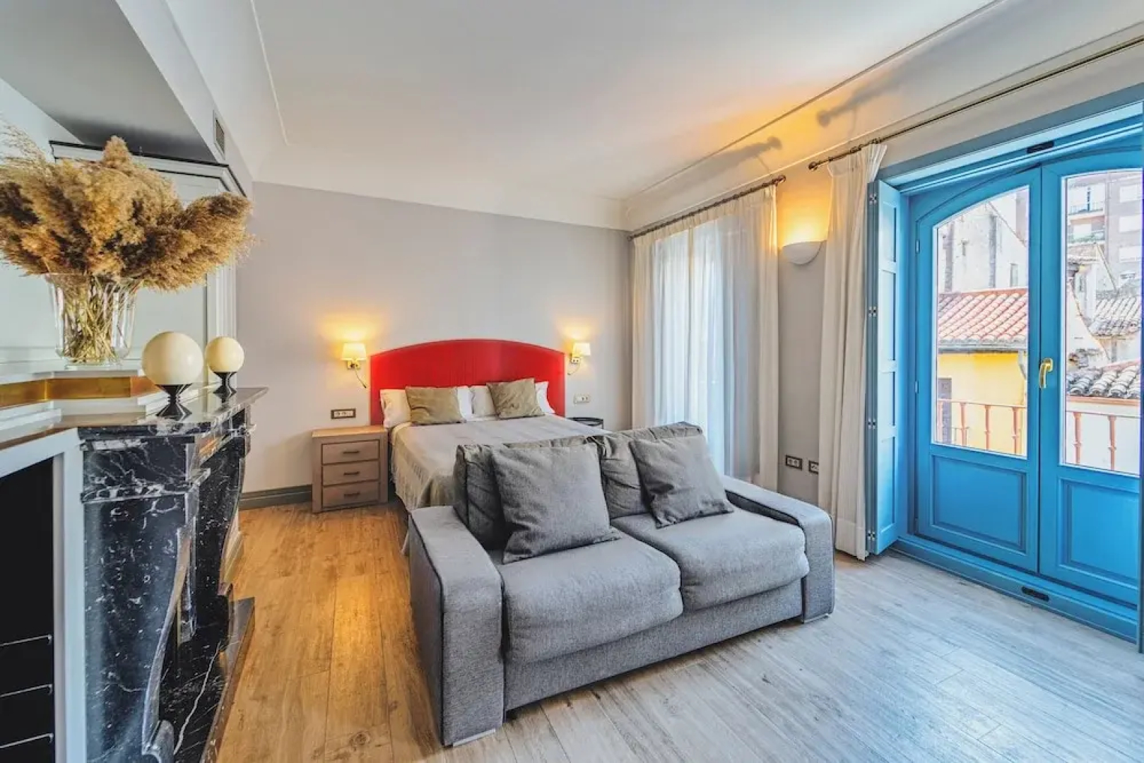 Blue Windows House Apartamentos & Suites