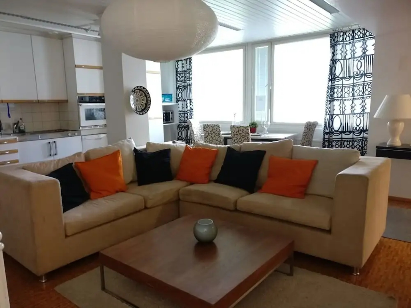 City Apartment By The River