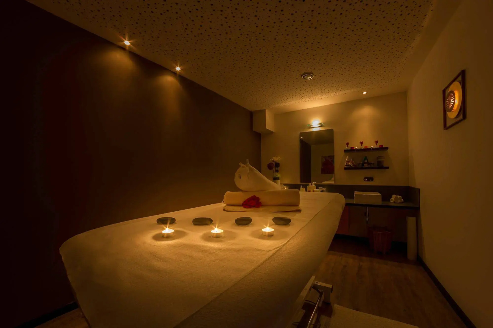Dominik Alpine City Wellness Hotel