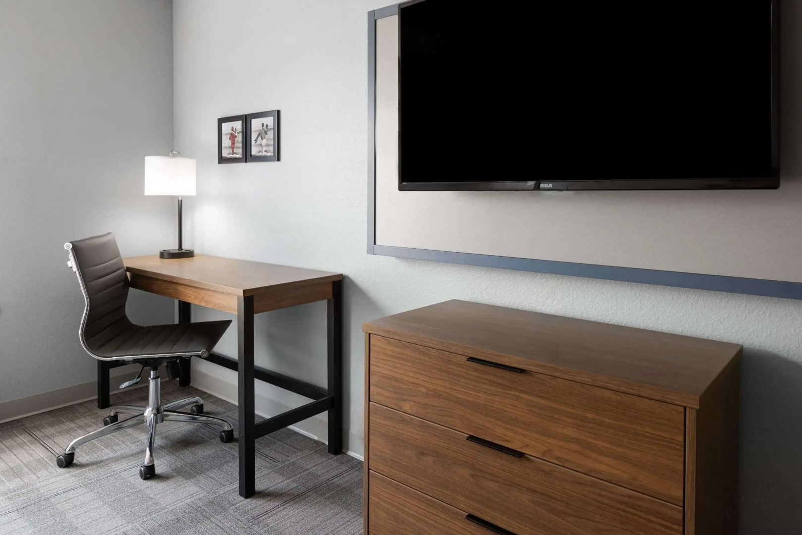 AmericInn by Wyndham Iron Mountain