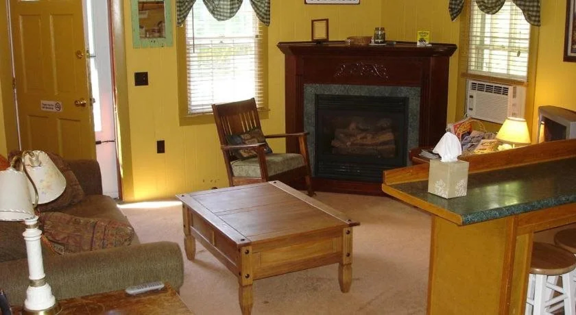 Spruce Moose Lodge and Cottages