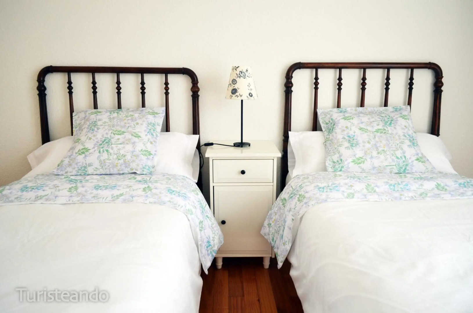 Chalet Las Calzadas - Jardín, parking y vistas increíbles