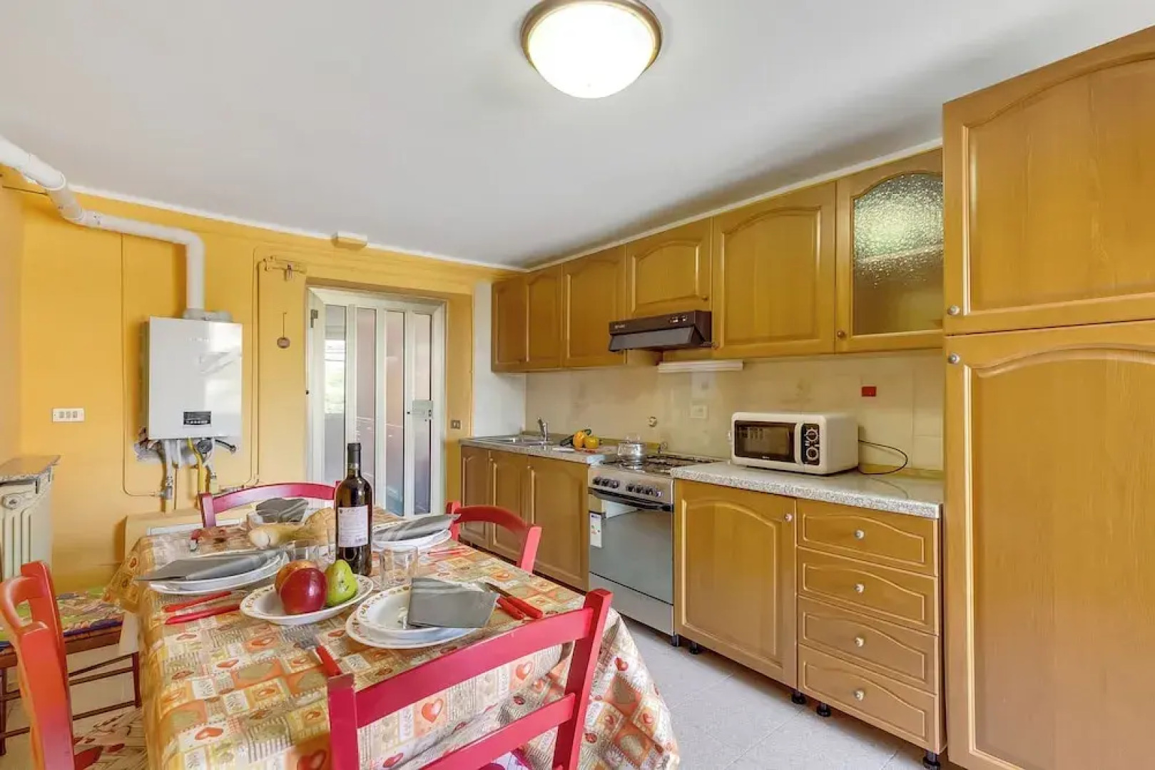 Old Pella 100m to Orta Lake