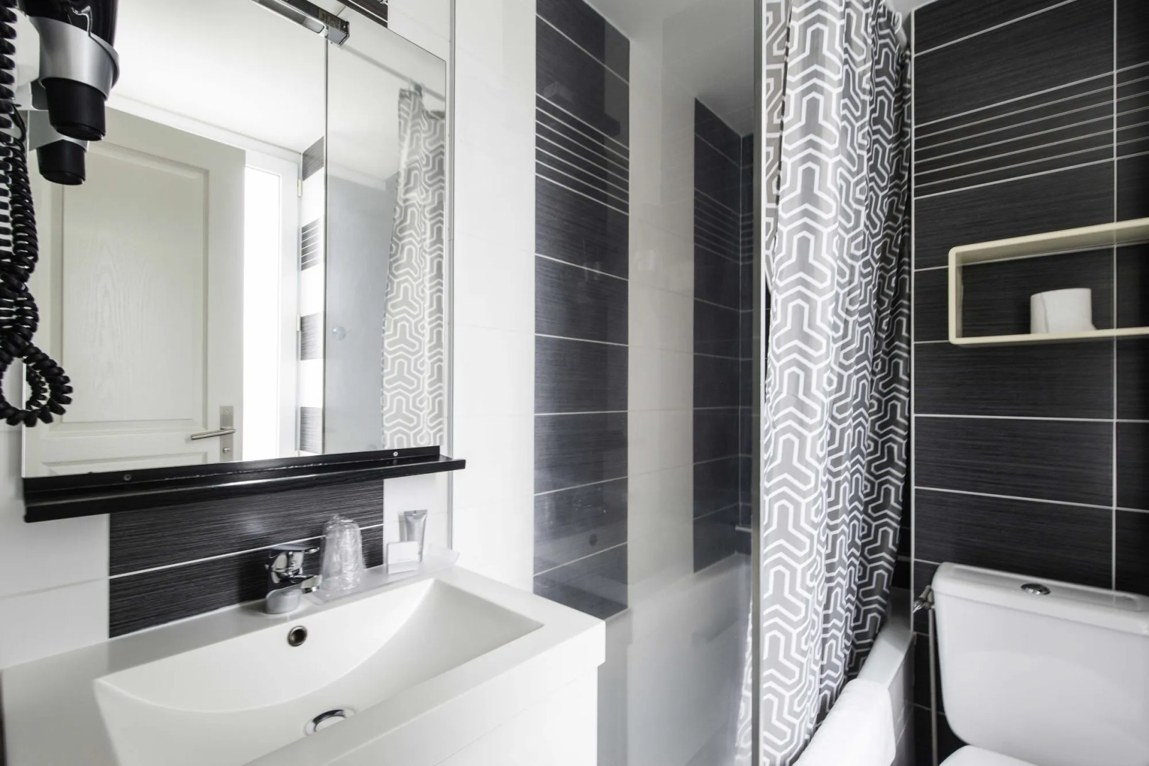 Un Hôtel sur le Port