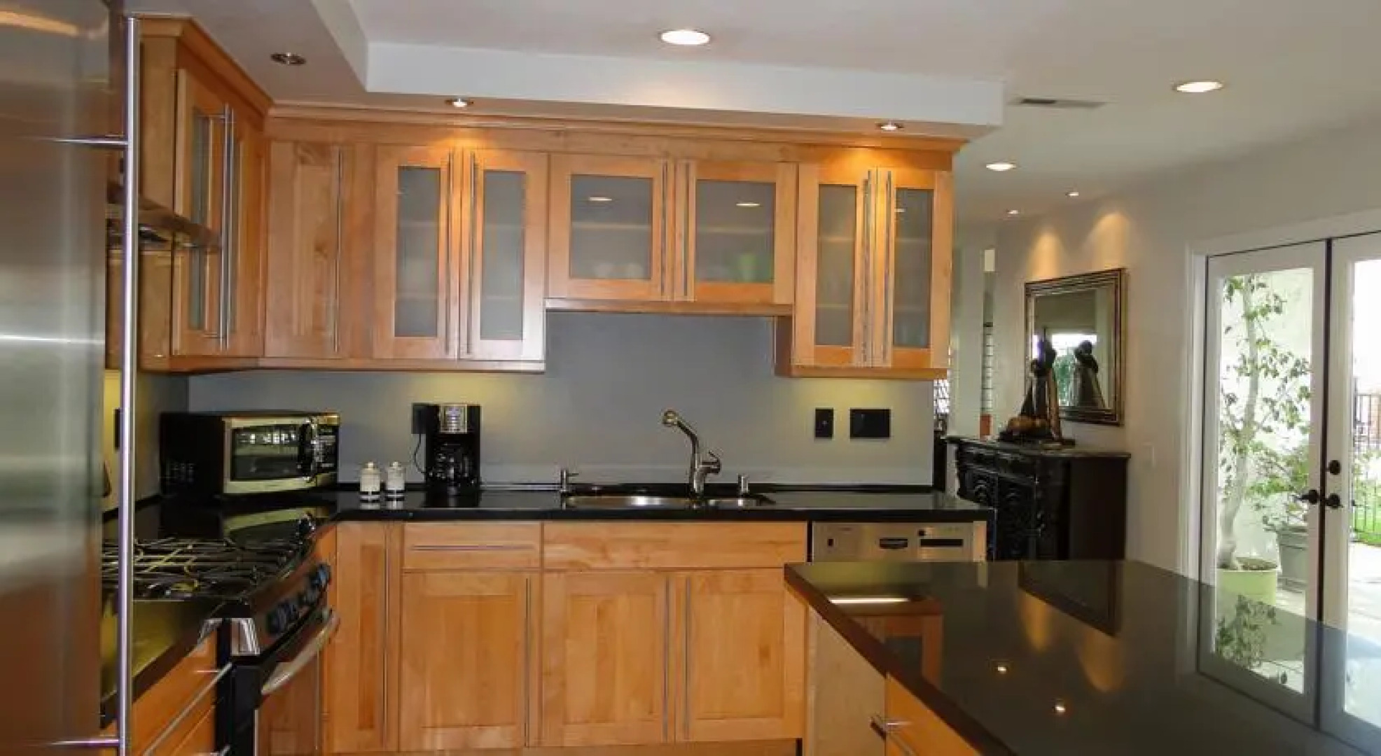 Villa Sereno- Luxury Lakefront Villa near Laguna Beach