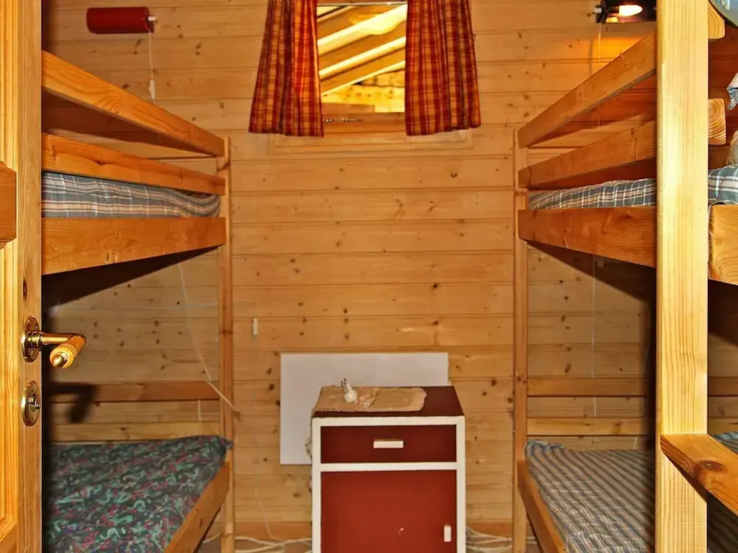 10 Person Holiday Home in Bygstad