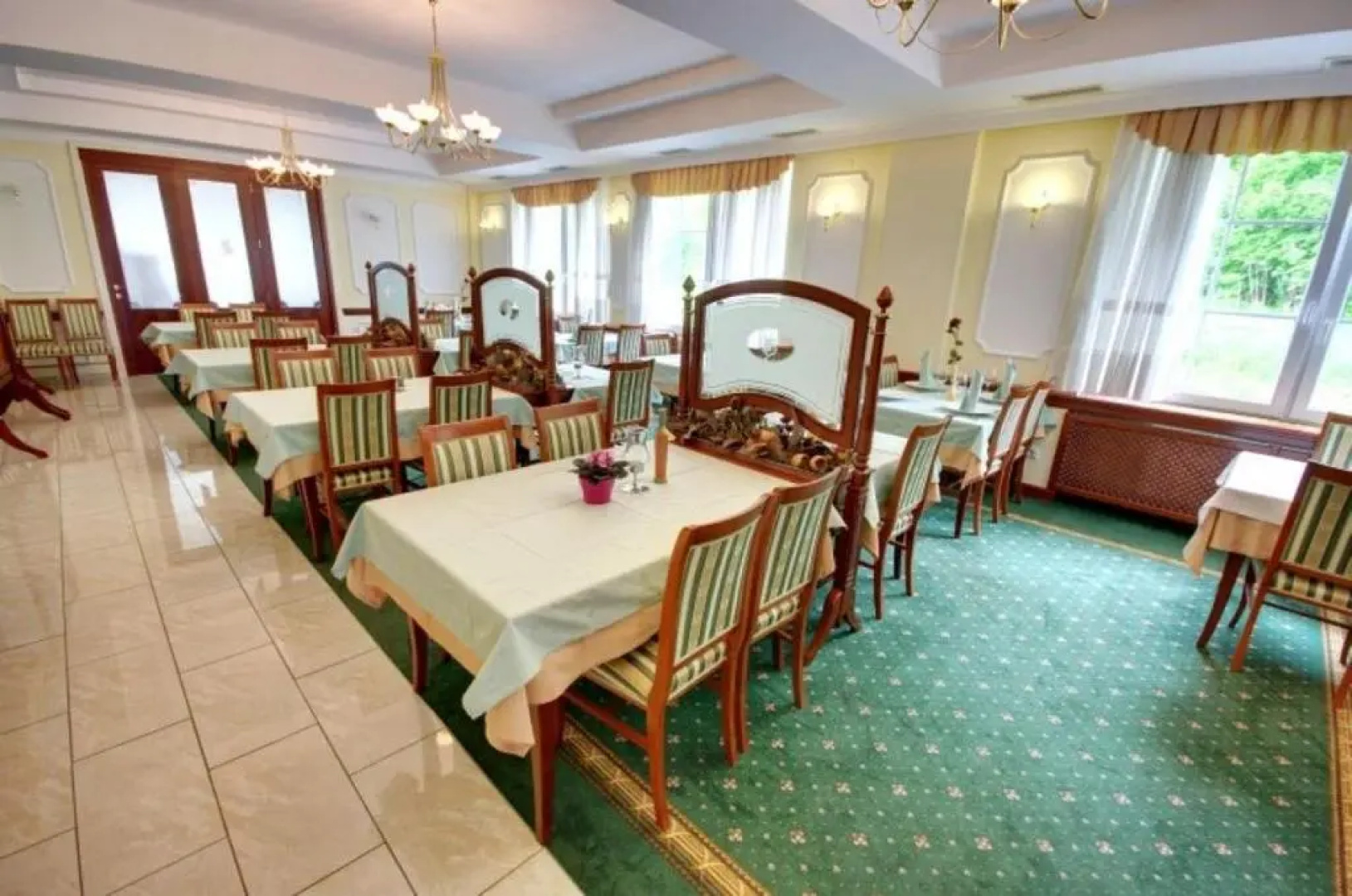 Hotel Cateski dvorec