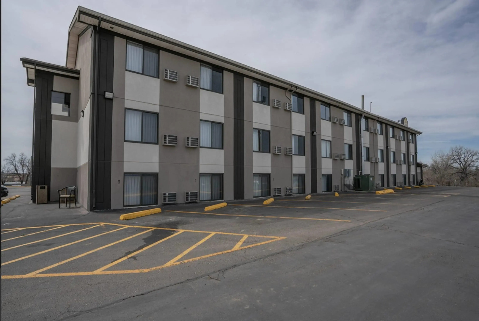 Super 8 by Wyndham Miles City