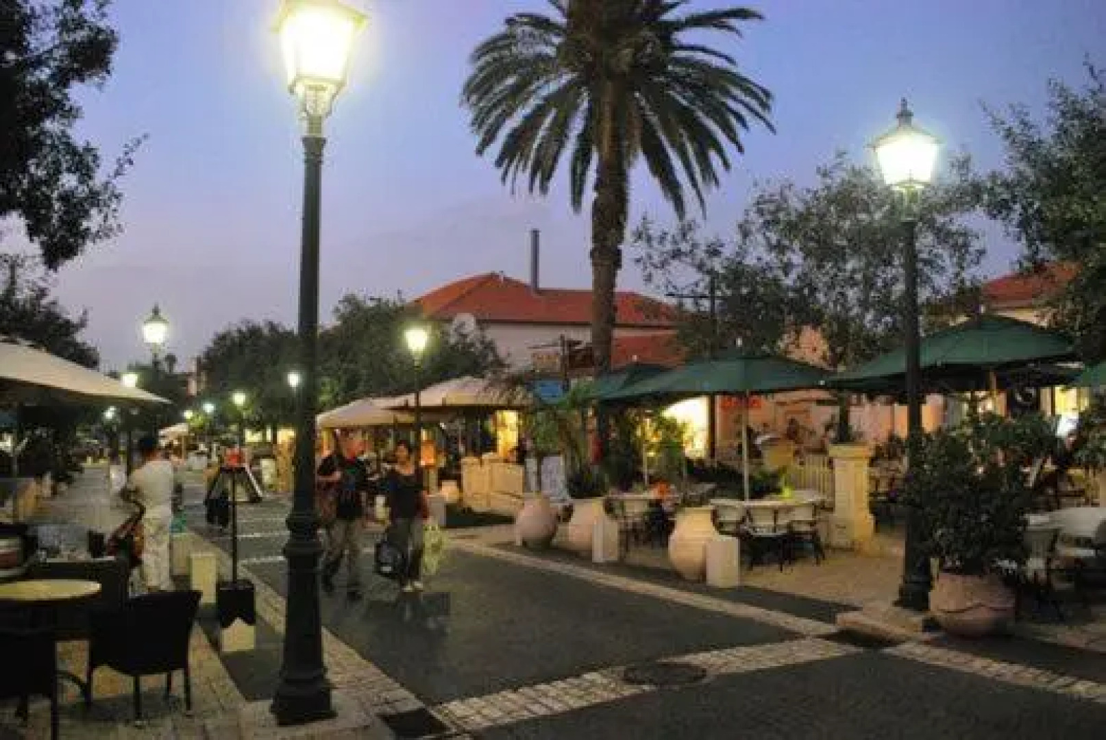 3 Rooms + Parking Hameyasdim 36