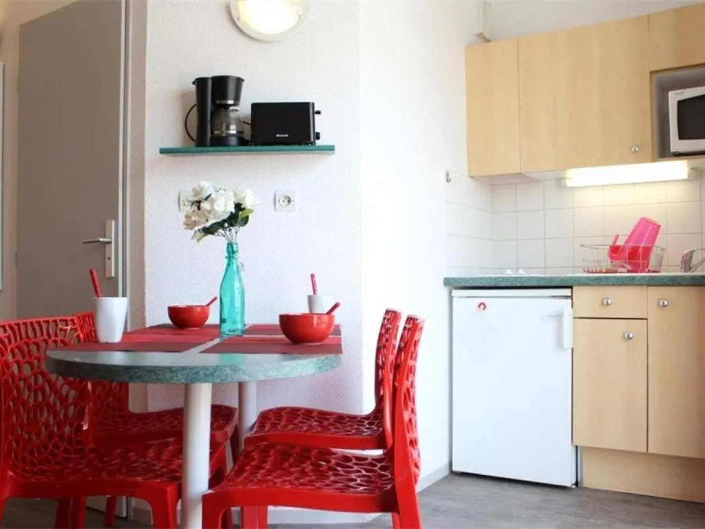 Appartement La Rochelle, 1 pièce, 4 personnes - FR-1-246-9