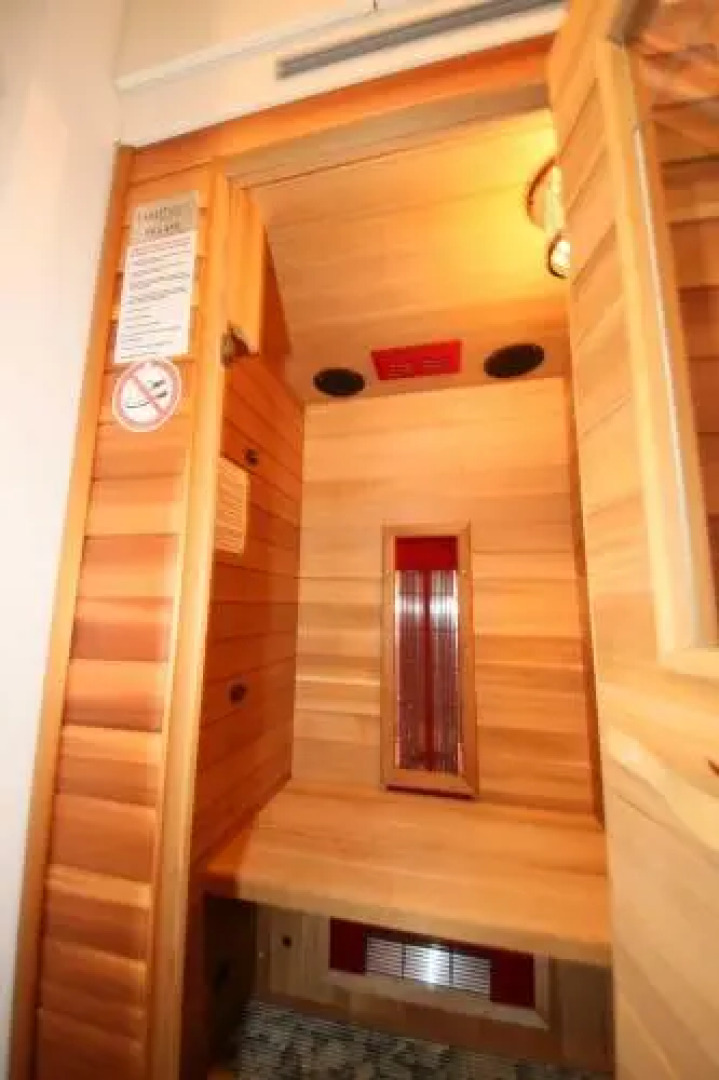 Kurparkresidenz Baabe - Ferienwohnung Meeresgarten mit Terrasse