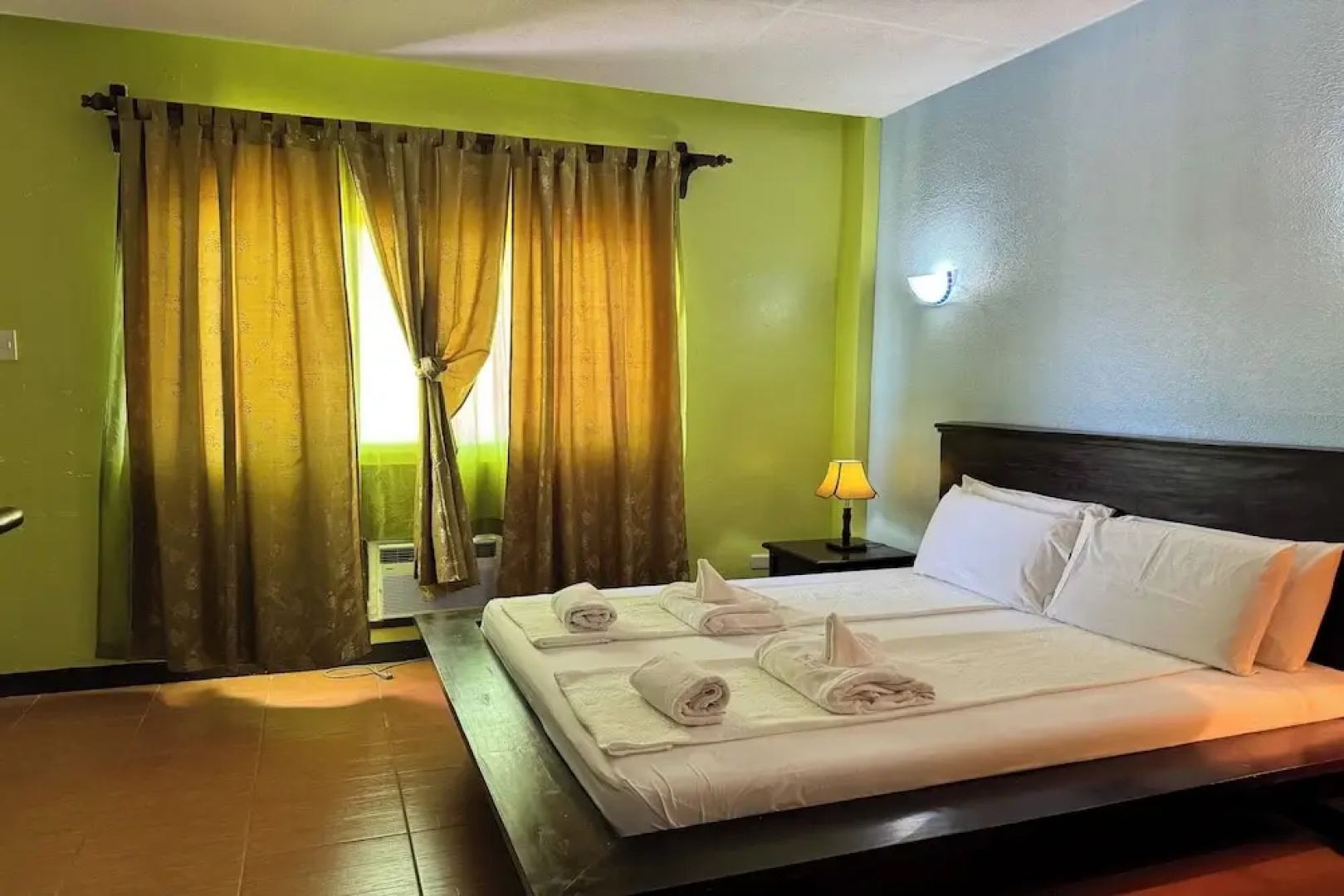 Ovemar Resort Hotel Near Vigan