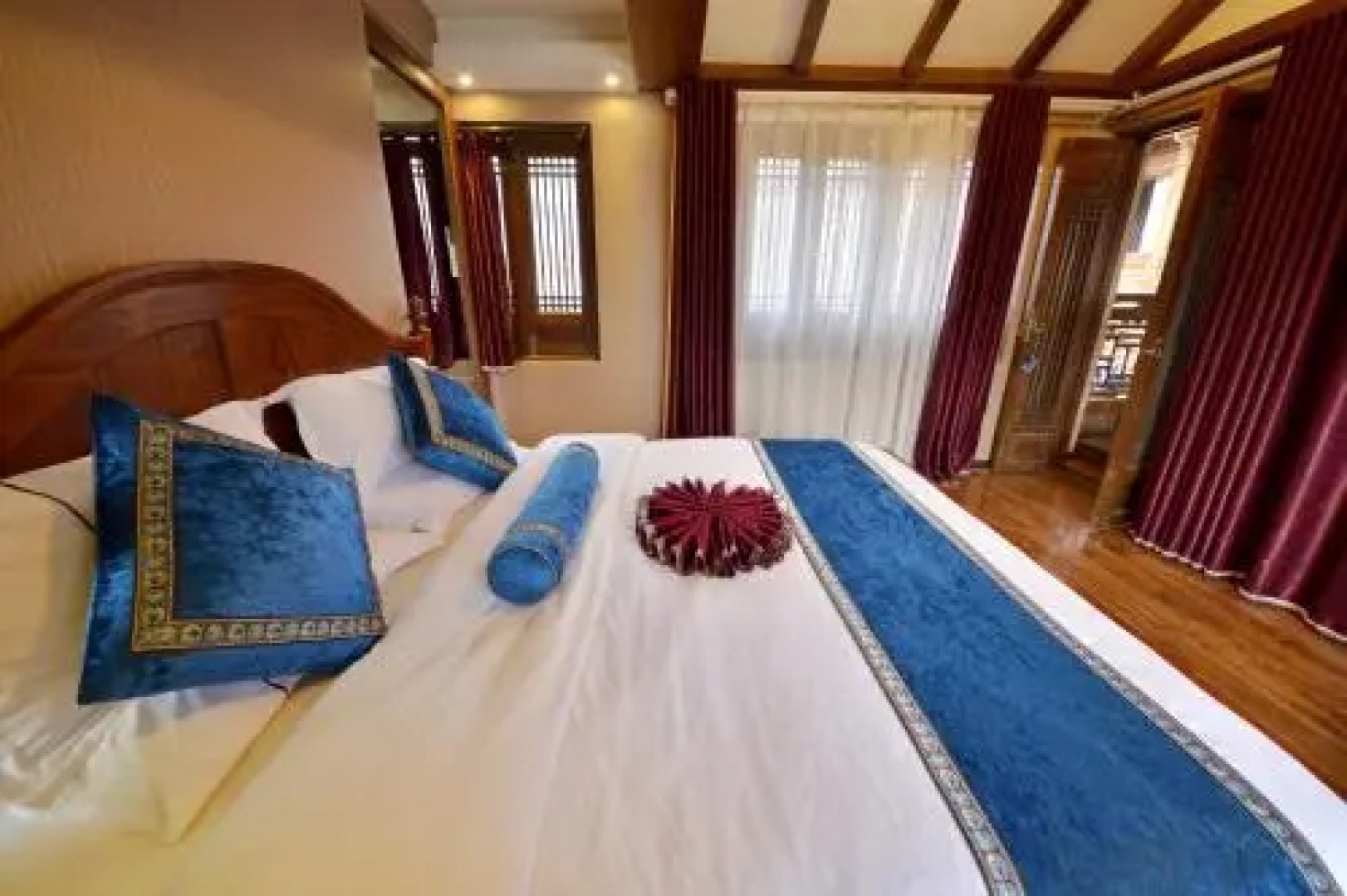 Shuimu Yangguang Inn