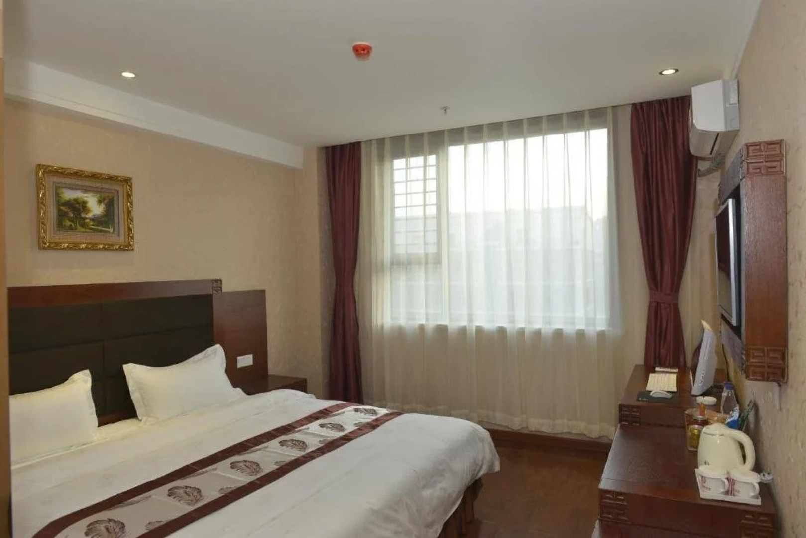 Phoenix Business Hotel