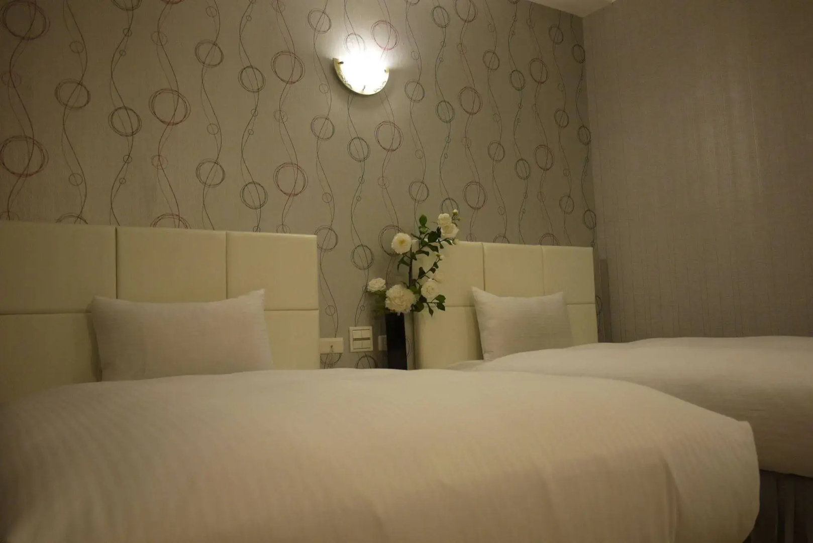 Just Enjoy Business Hotel