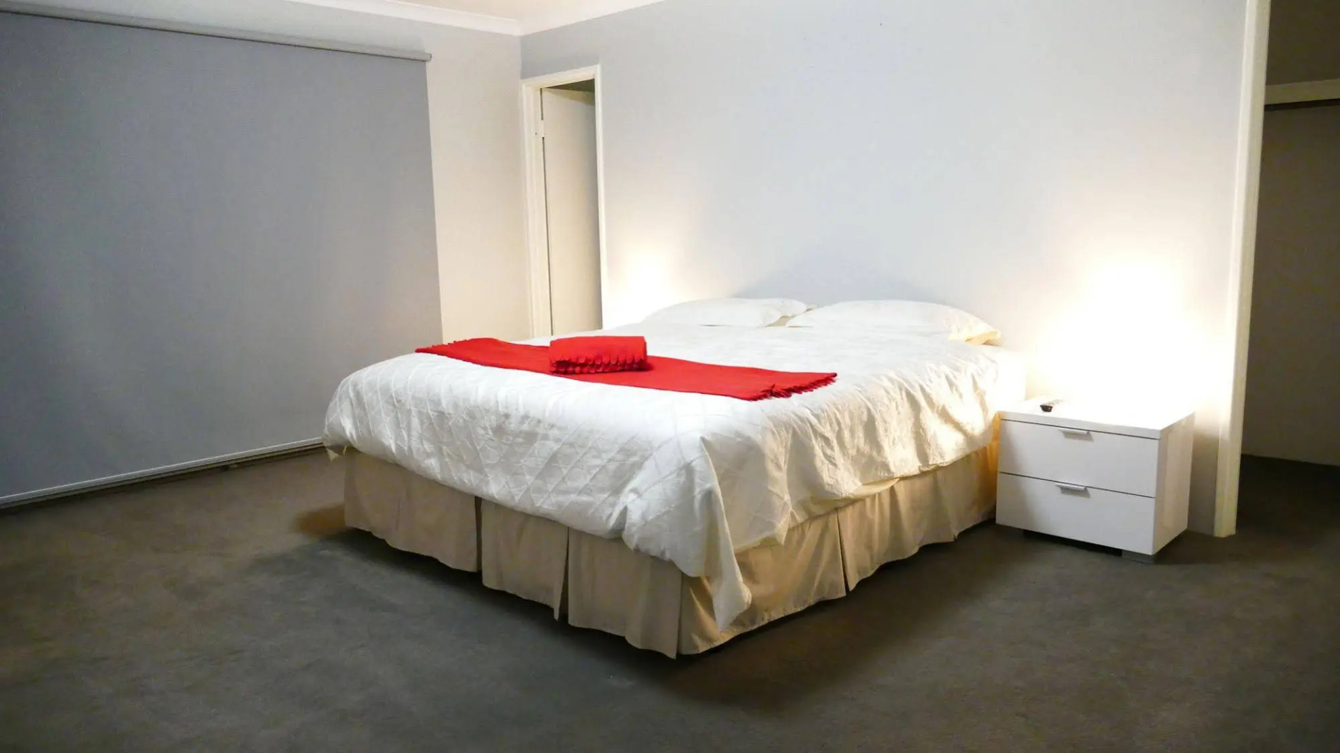 Rainbow Dream House PERTH Holiday Home