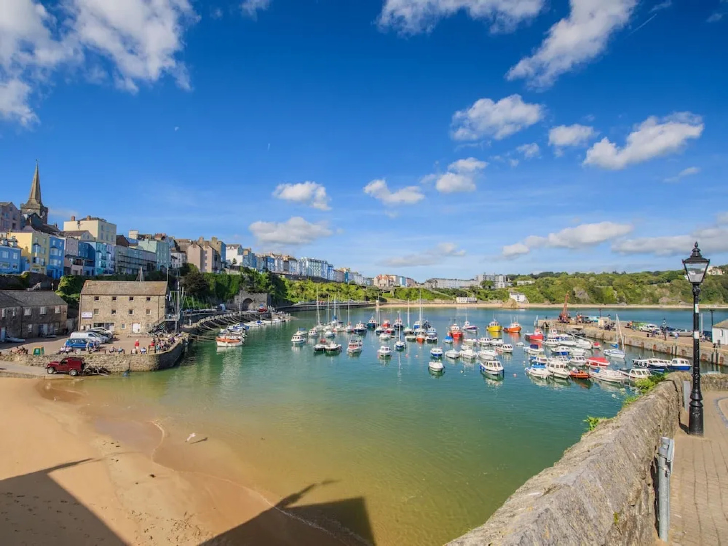 Modern Holiday Home in Saundersfoot With Garden